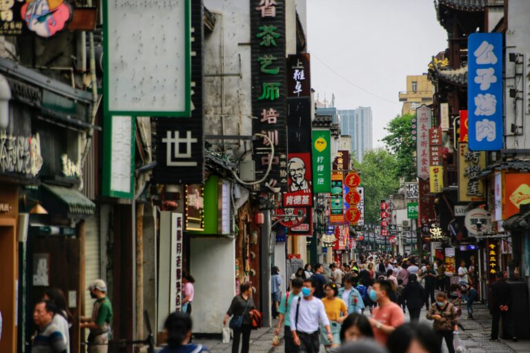 Chinese in the Real World: Accents